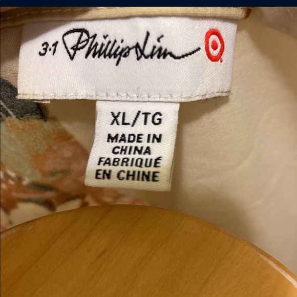 Color blocking top - Picture 3 of 3